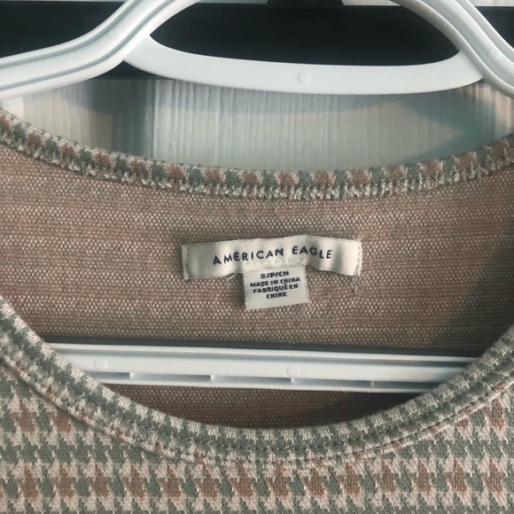 American Eagle Short Sleeve Crop Top - Picture 3 of 4